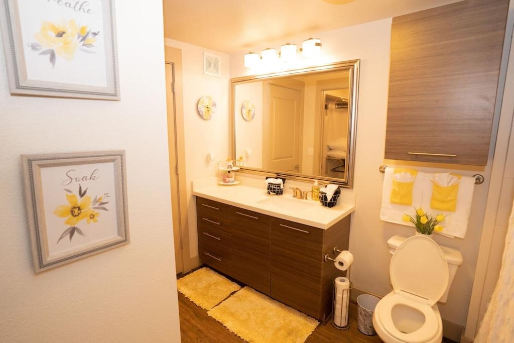 Photo of Bathroom in Brentwood