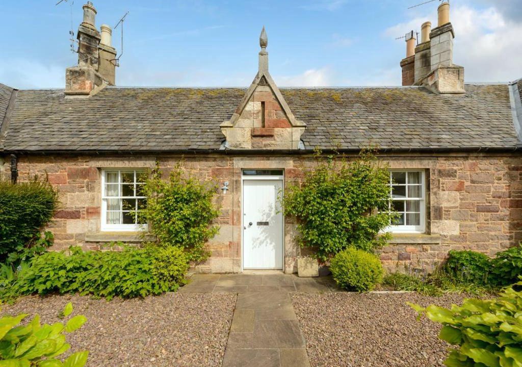 Photo of Buildings in Dirleton