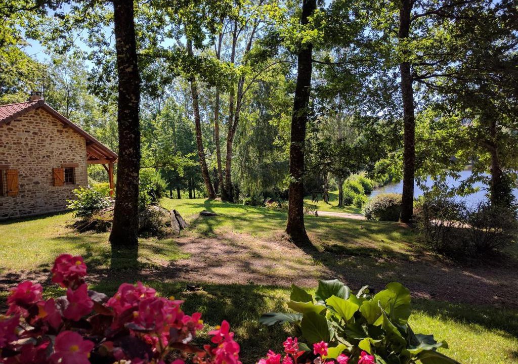 Photo of Others in Cussac