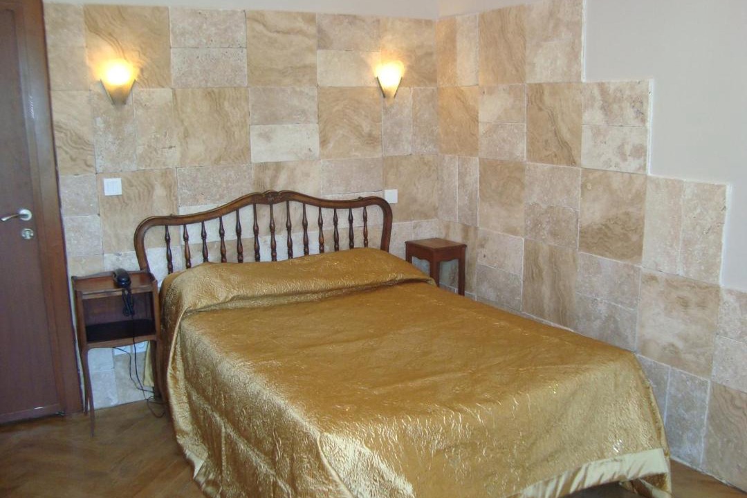 Photo of Others in Tournus