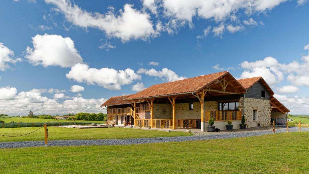 Photo of Others in Peyrusse-Grande