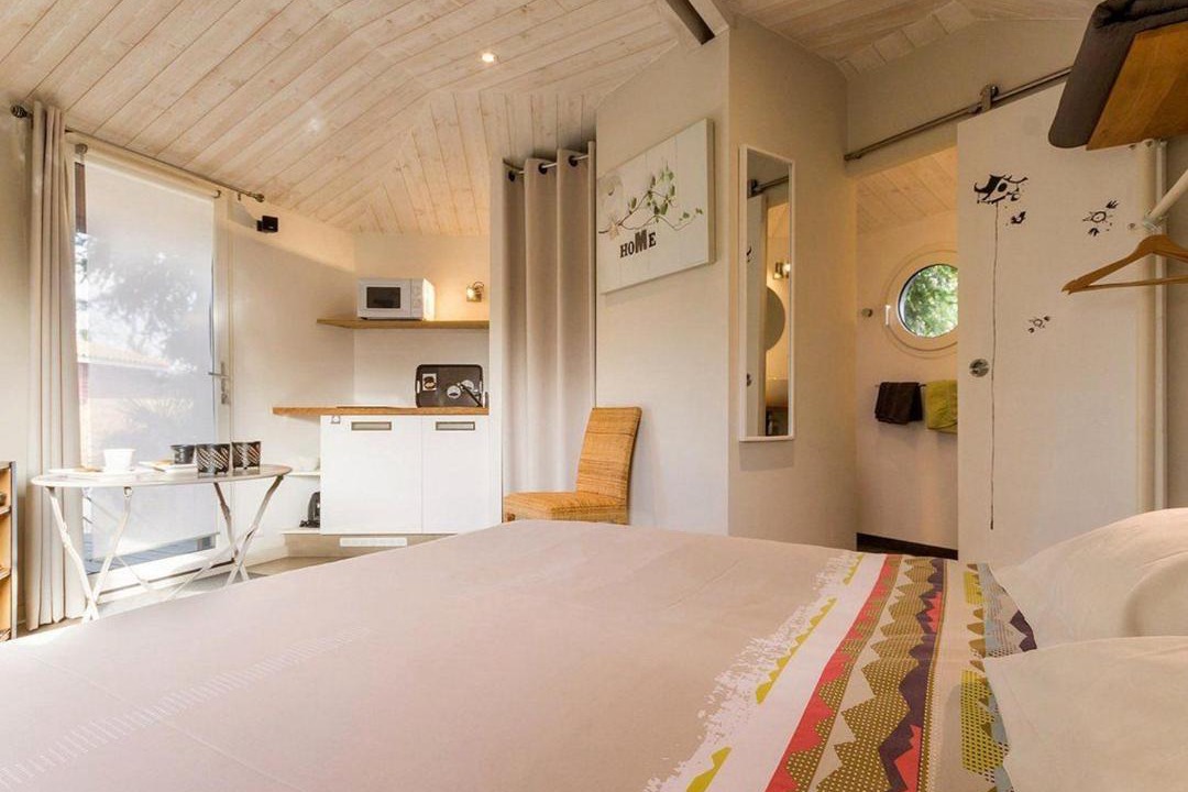 Photo of Bedroom in Port-Saint-Pere