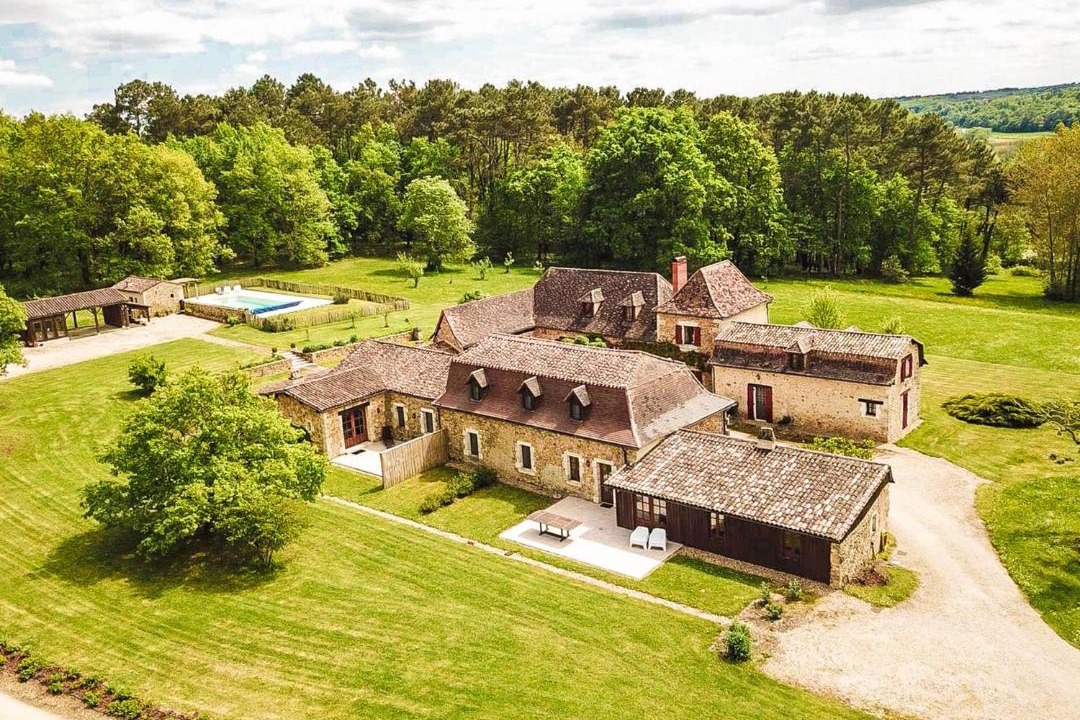 Photo of Others in Issac