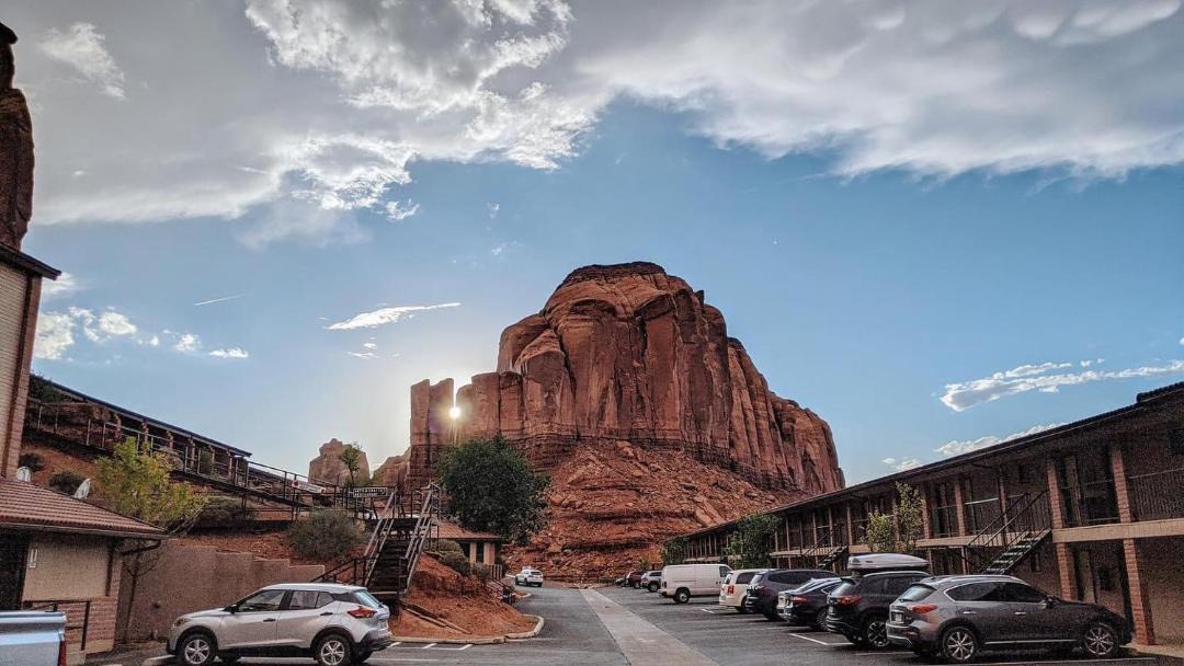 Photo of Others in Monument Valley