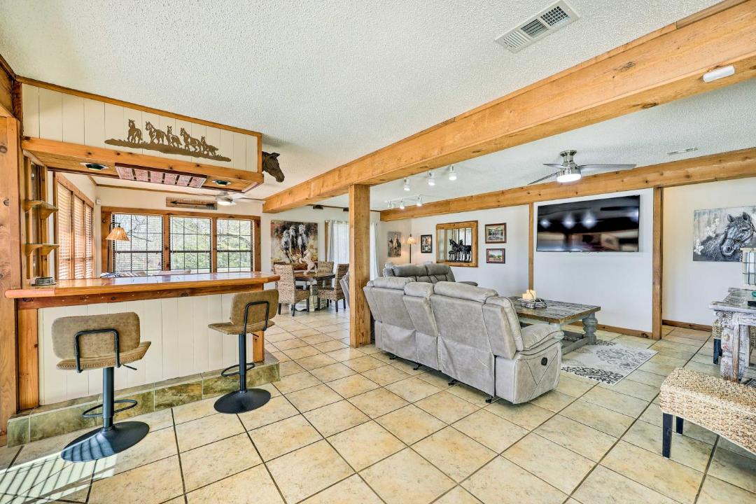 Photo of Livingroom in Rockwell