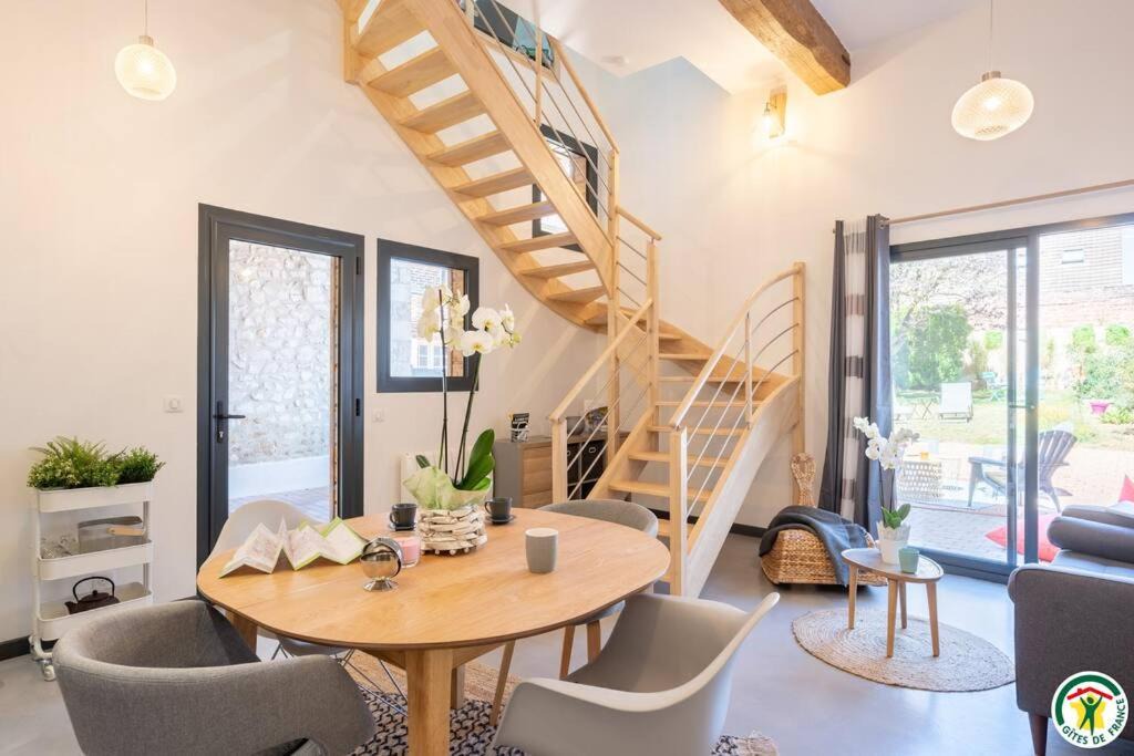 Photo of Livingroom in Jonquieres
