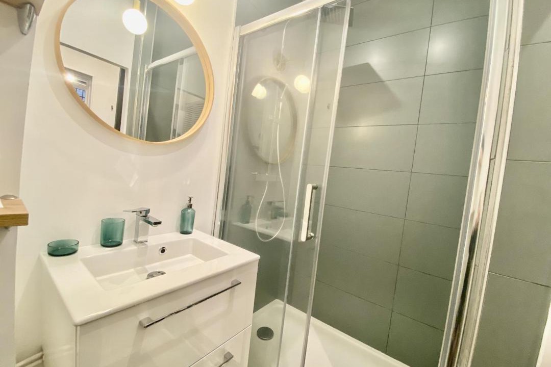 Photo of Bathroom in Gare-Jouvenet