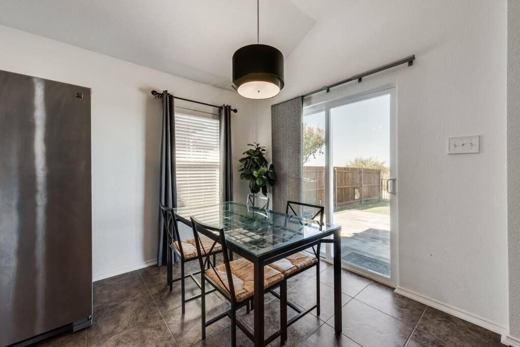 Photo of Livingroom in Little Elm