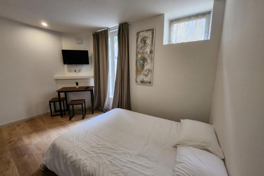 Photo of Bedroom in Bar-le-Duc