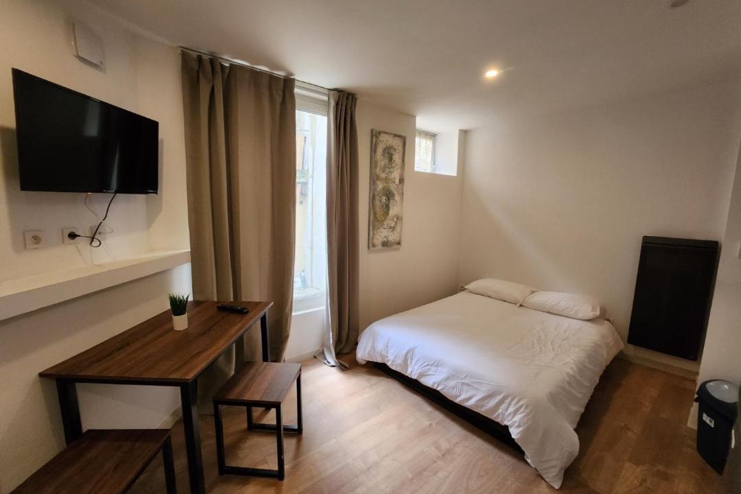 Photo of Bedroom in Bar-le-Duc