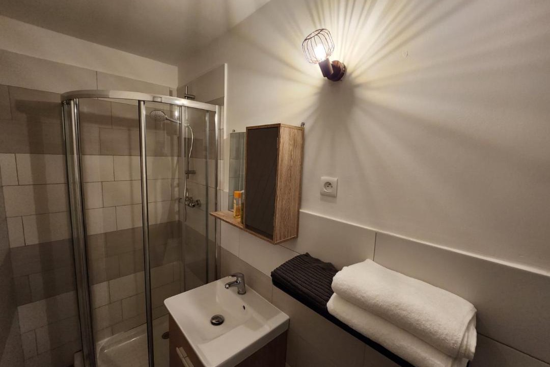 Photo of Bathroom in Bar-le-Duc