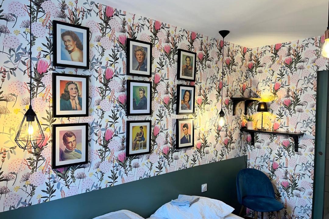 Photo of Others in Nuits