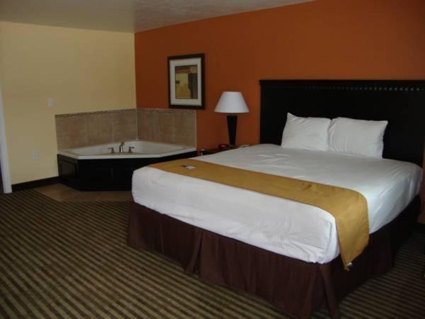 Photo of Bedroom in Leesville