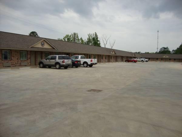 Photo of Buildings in Leesville