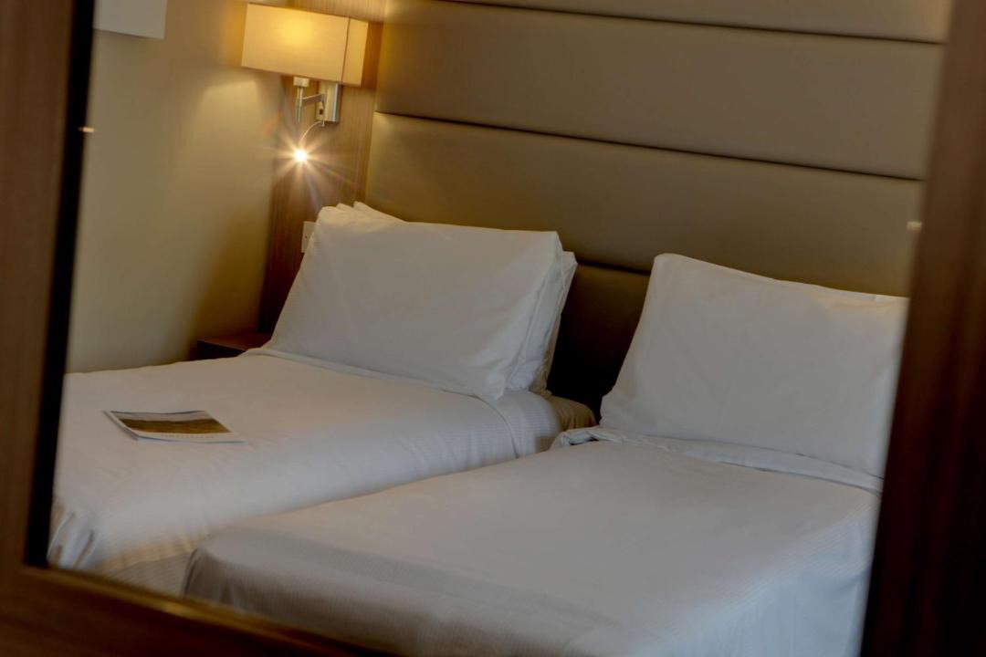 Photo of Others in Cwm Frwd Oer