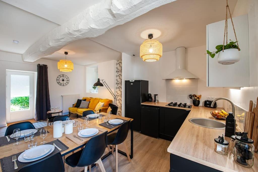 Photo of Livingroom in Centre ville - Urbanistes