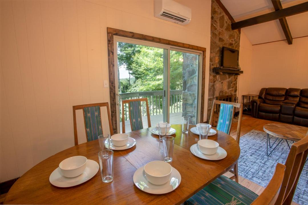 Photo of Livingroom in Charter Hills