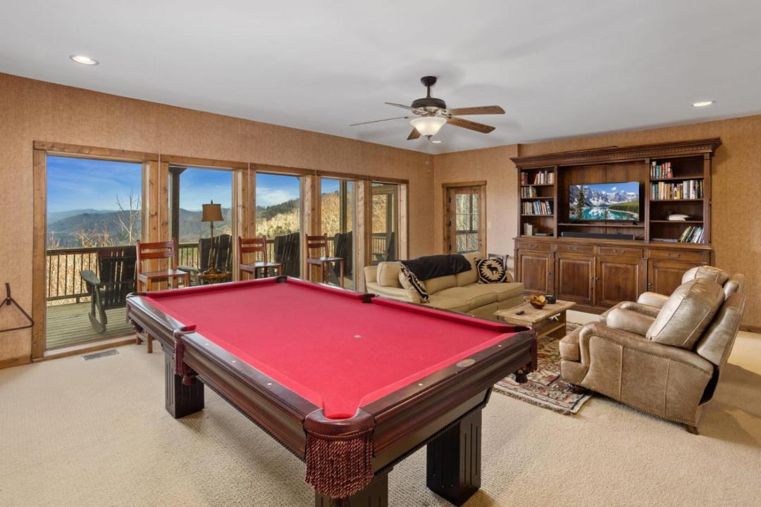 Photo of Livingroom in Boone