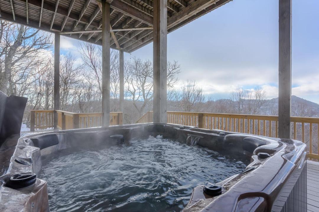 Photo of Patio Balcony in Seven Devils