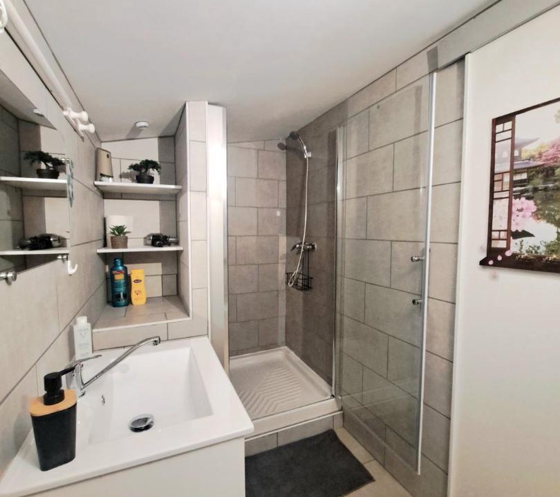 Photo of Others in Lunel