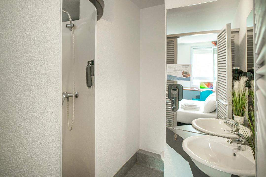 Photo of Bathroom in Pau Nord