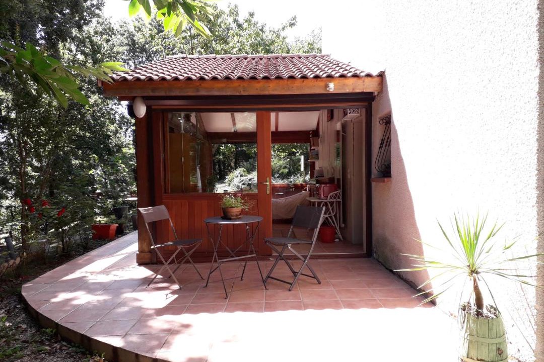 Photo of Patio Balcony in Menville