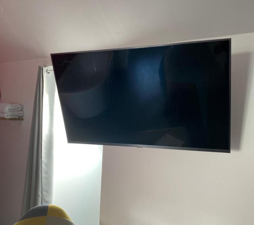 Photo of Others in Isques