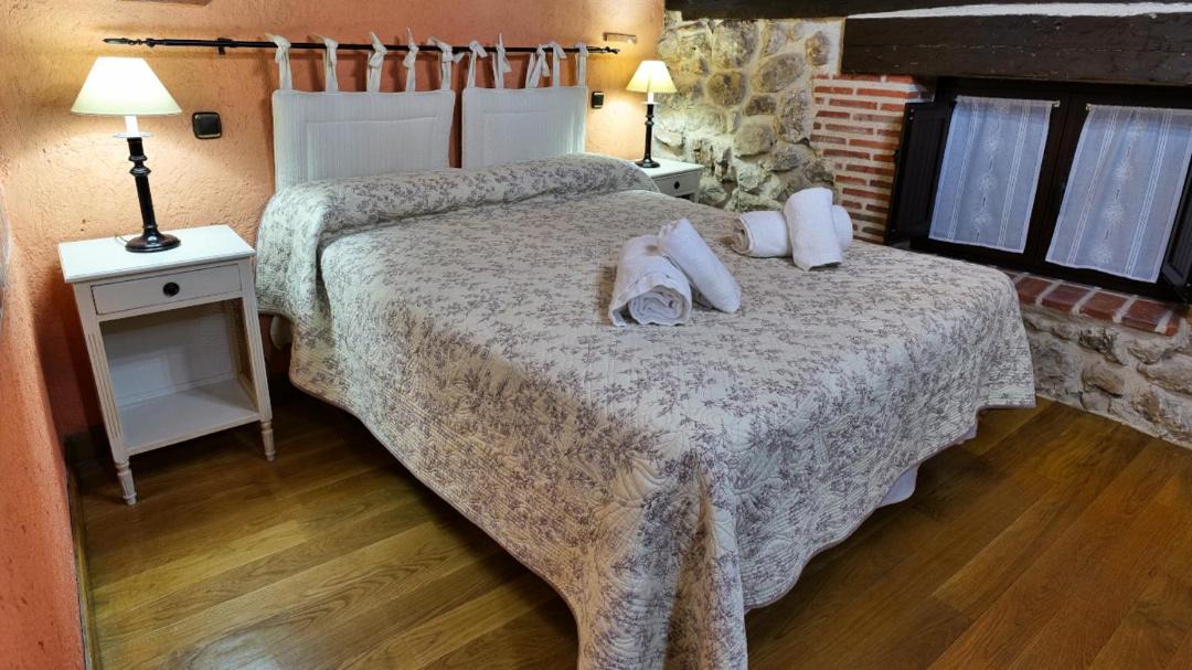 Photo of Bedroom in Penaranda de Duero