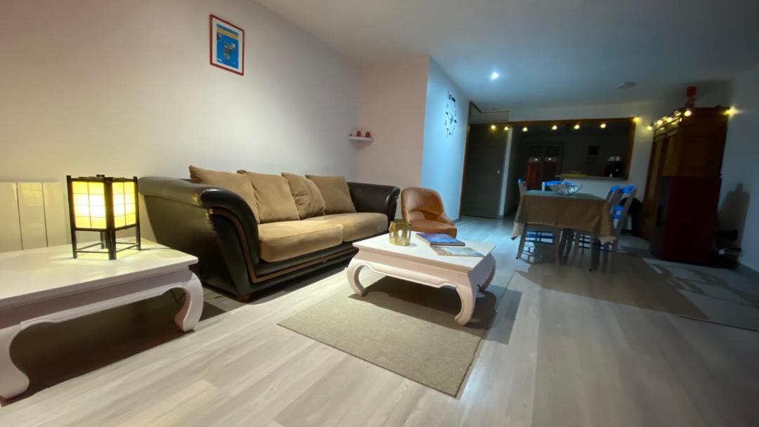 Photo of Livingroom in Raddon-et-Chapendu
