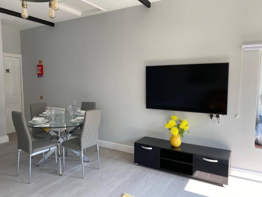 Photo of Livingroom in Bathford