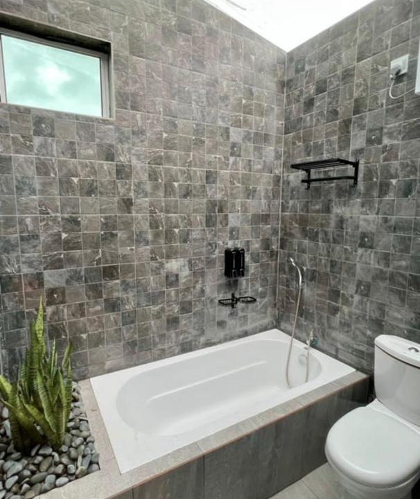 Photo of Bathroom in Penyabong