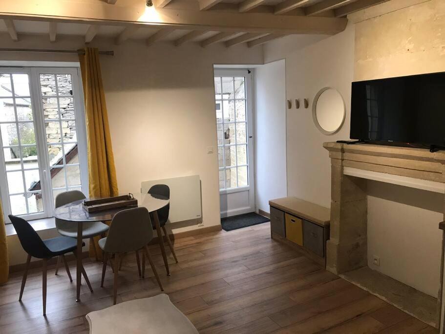 Photo of Livingroom in Colombiers-sur-Seulles