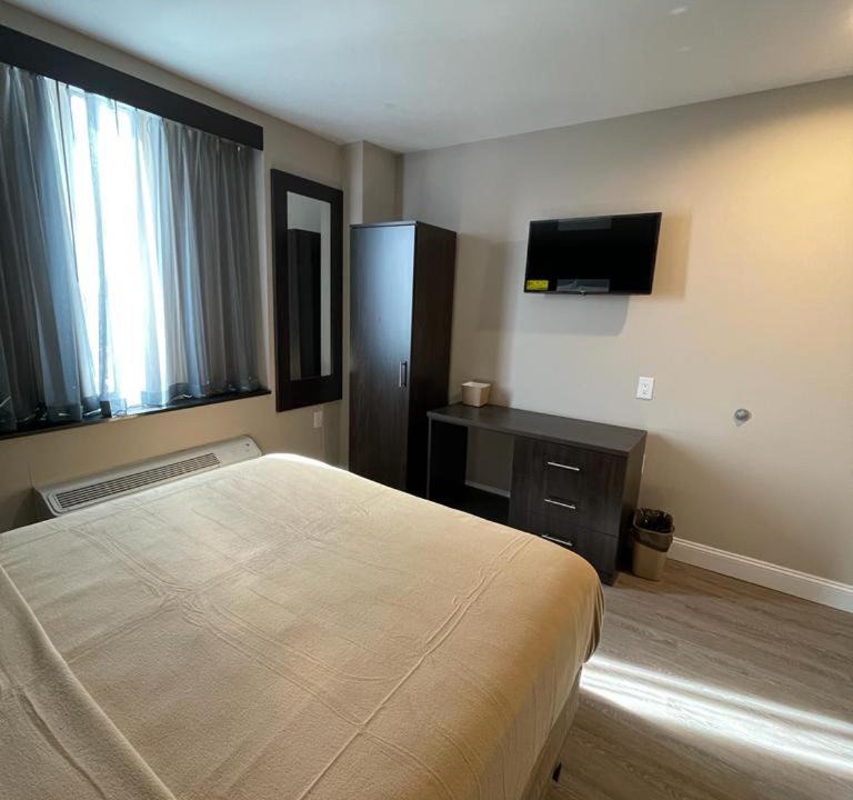 Photo of Bedroom in Baychester