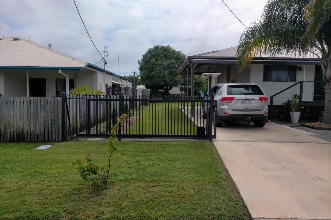 Photo of Buildings in Allingham