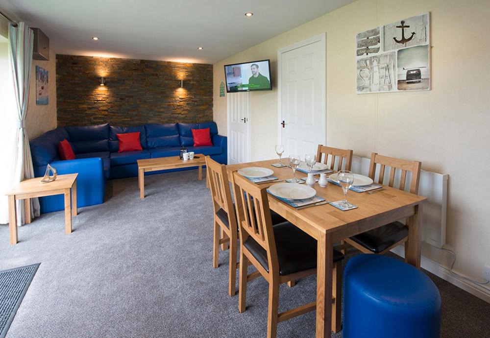 Photo of Others in Brean