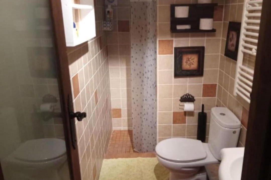 Photo of Bathroom in Arnes