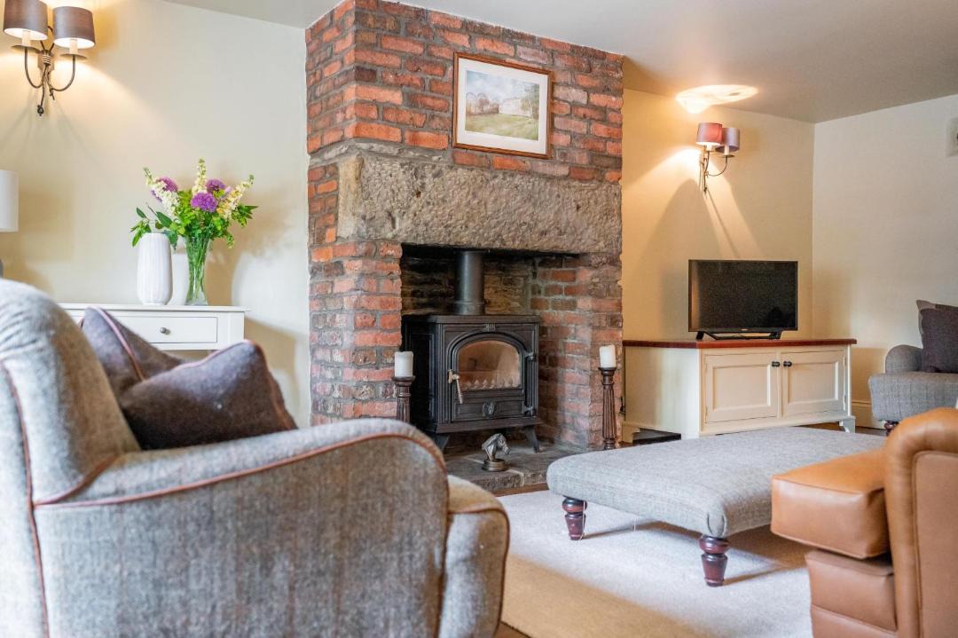 Photo of Livingroom in Cawthorne