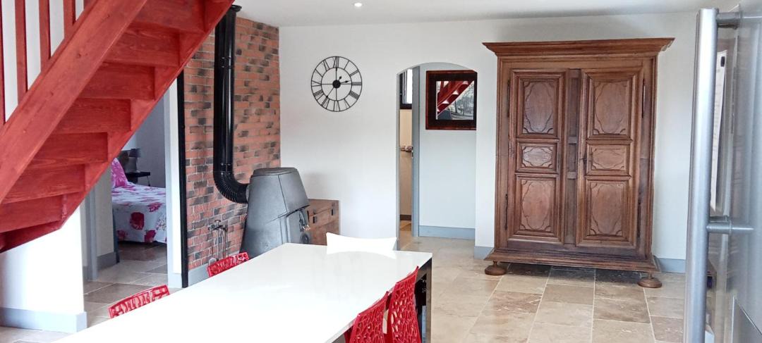 Photo of Others in Le Fied