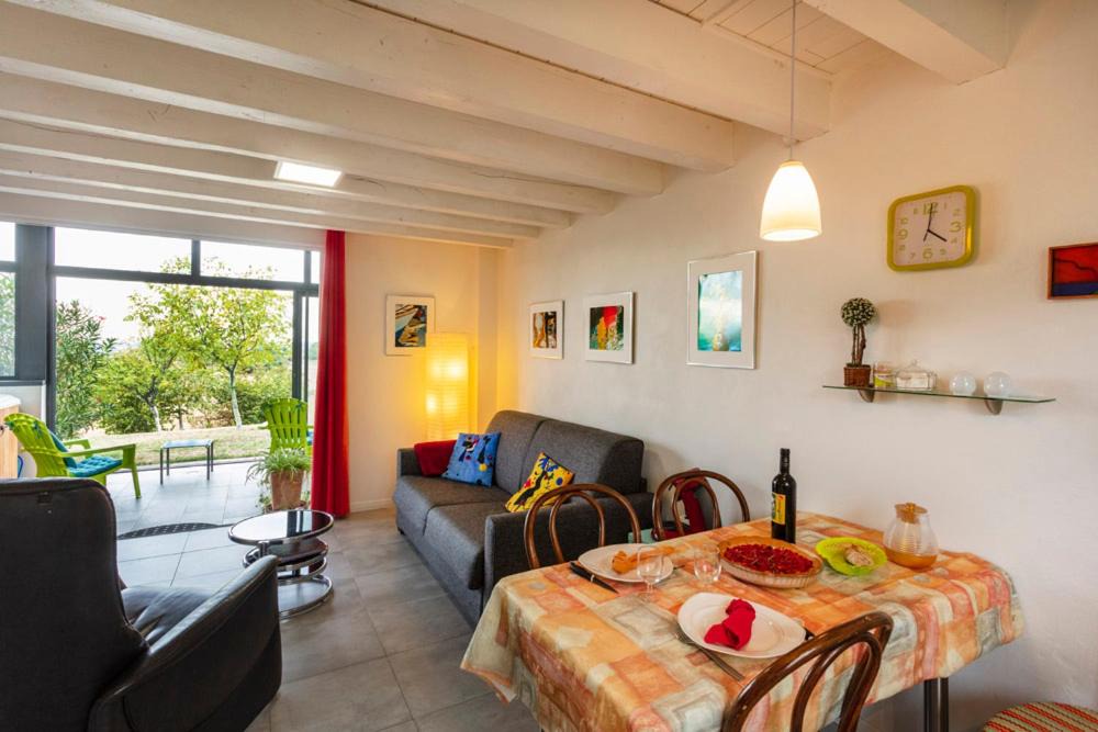 Photo of Livingroom in Ambres
