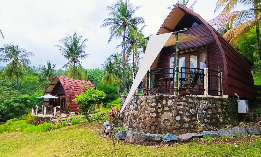 Photo of Buildings in Pemenang