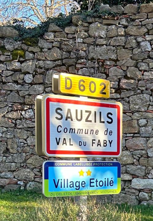 Photo of Others in Fa