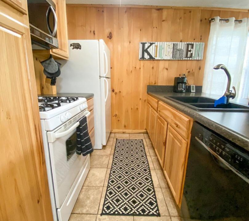 Photo of Kitchen in Beech Mountain