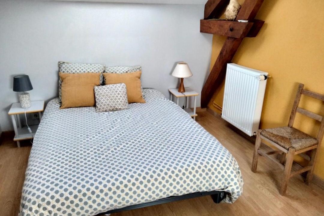 Photo of Bedroom in Levet