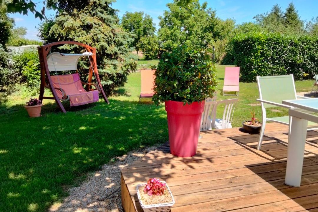 Photo of Patio Balcony in Levet