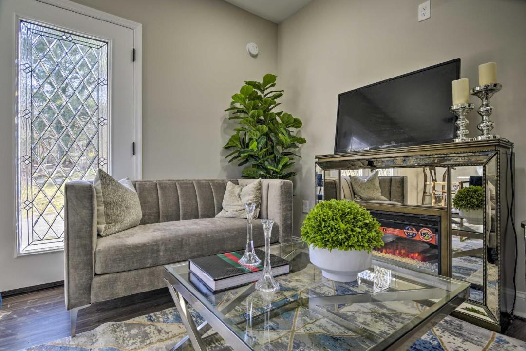 Photo of Livingroom in Newark
