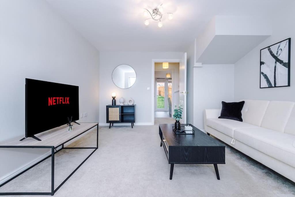 Photo of Livingroom in Bury