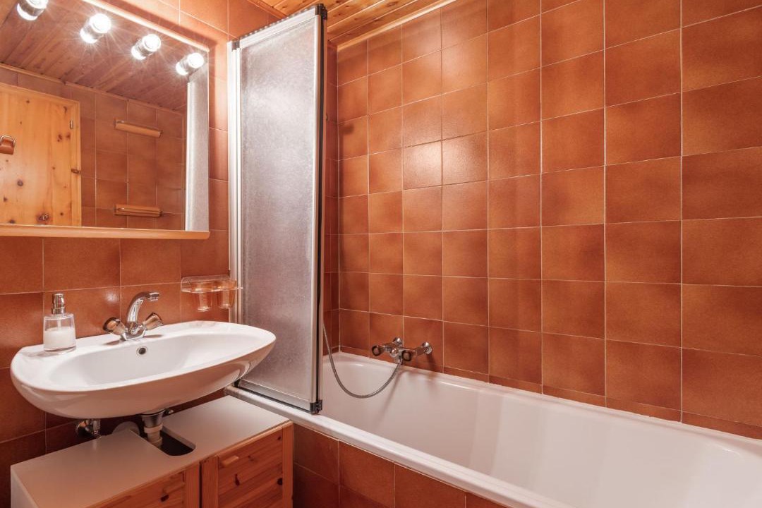 Photo of Bathroom in Saint-Pierre-de-Clages