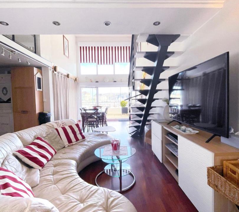 Photo of Livingroom in Port Guillaume