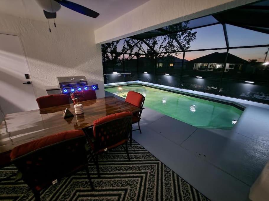 Photo of Others in Trafalgar