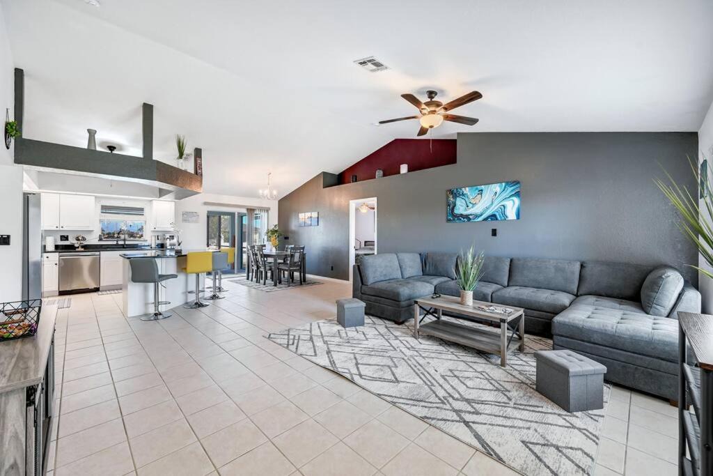 Photo of Livingroom in Trafalgar